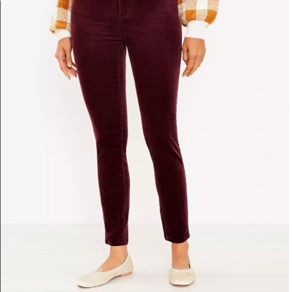 Loft Curvy Skinny Corduroy Pants, Size 2